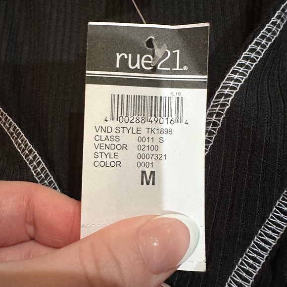 Top - Picture 4 of 4